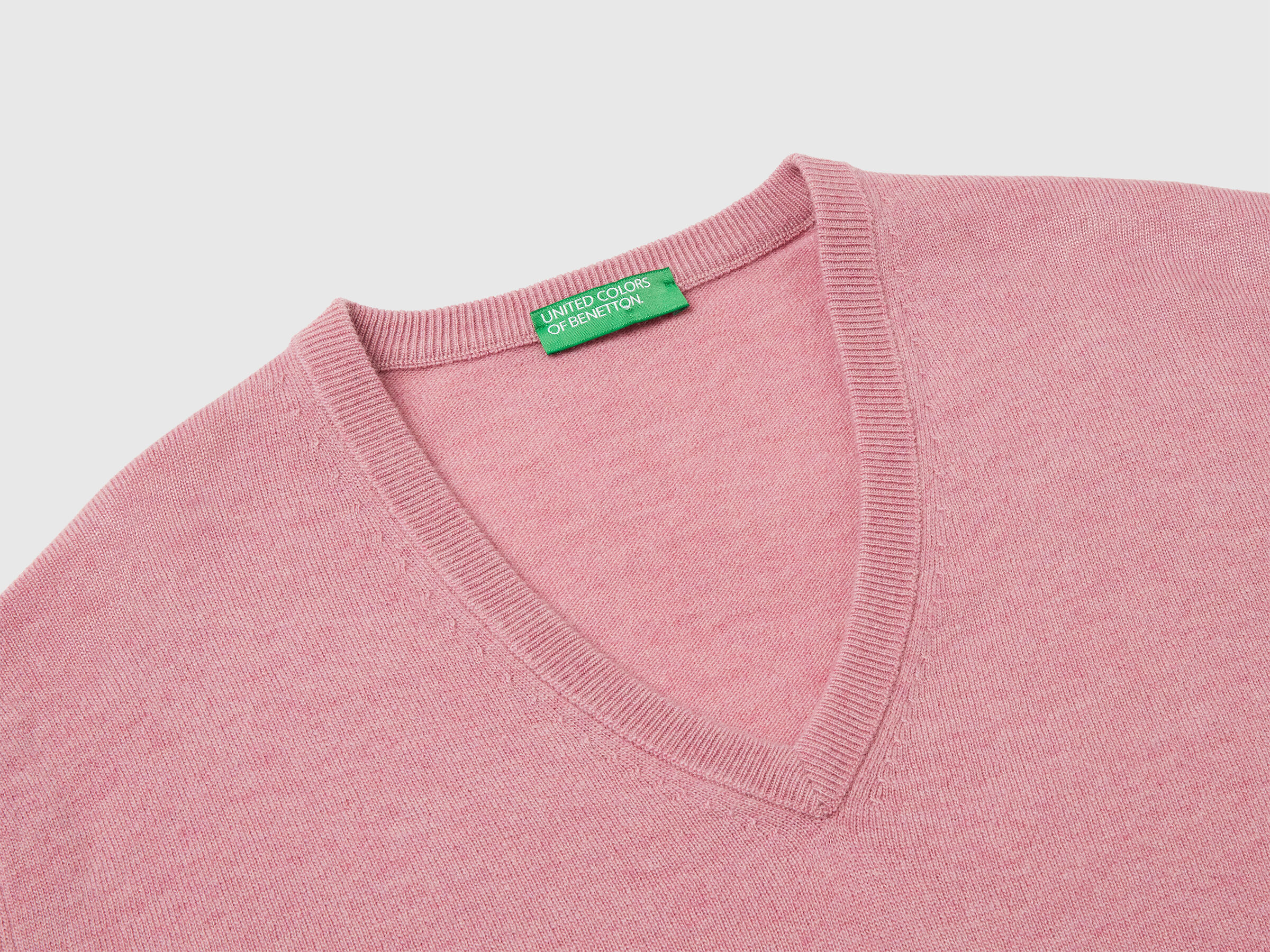 V NECK SWEATER L/S Men image number 7